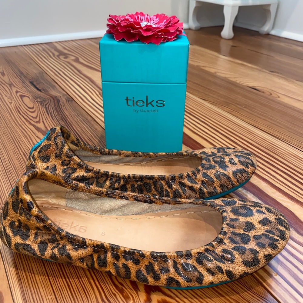 BARLEY WORN Tieks Ballet Flats Leopard Print!!!!